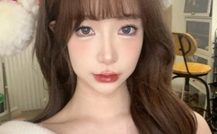 粉粉嫩嫩的虎白女张筱雨